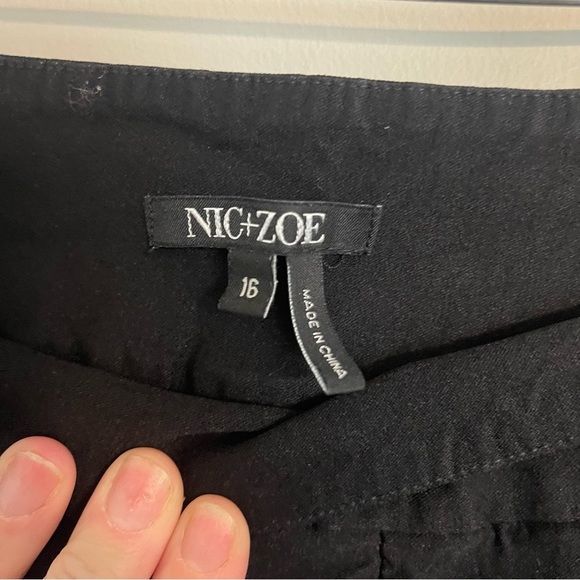 NIC+ZOE Elegant Black Trousers - Picture 5 of 6